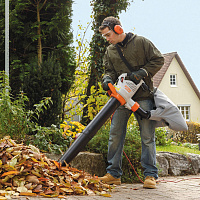 STIHL SHE 81 Электрический всасывающий измельчитель STIHL 48110110839, Воздуходувные устройства электрические Штиль